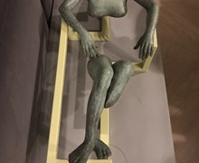 Microcement sokkel til bronze skulptur af Pere Sala